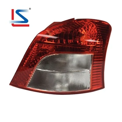 TOYOTA YARIS 2007 2008 Lampa tylna LAMPA TYLNA OEM 81551-52520 81561-52460 Tylne światła YARIS